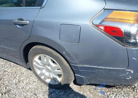 2011 Nissan Altima 2.5 S z USA, uszkodzony, nr VIN 1N4AL2AP8BN510742